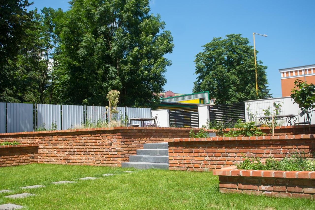 Stara Posta Bed & Breakfast Свидник Екстериор снимка
