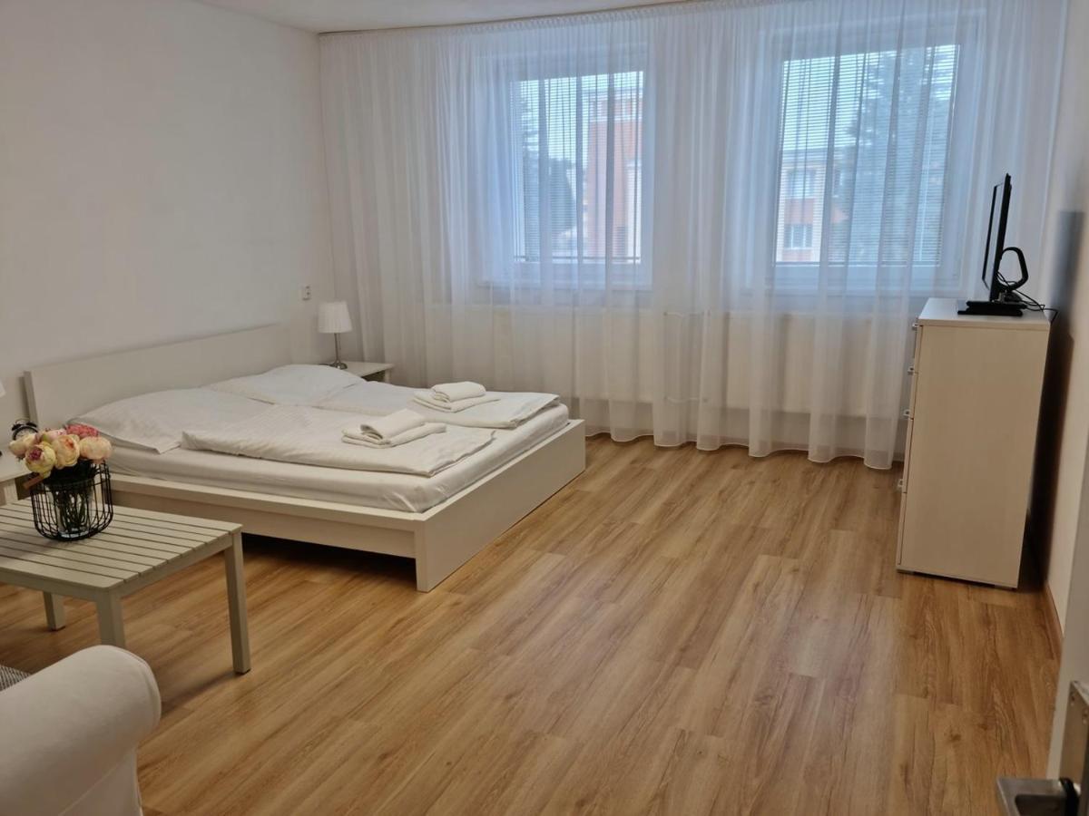 Stara Posta Bed & Breakfast Свидник Екстериор снимка
