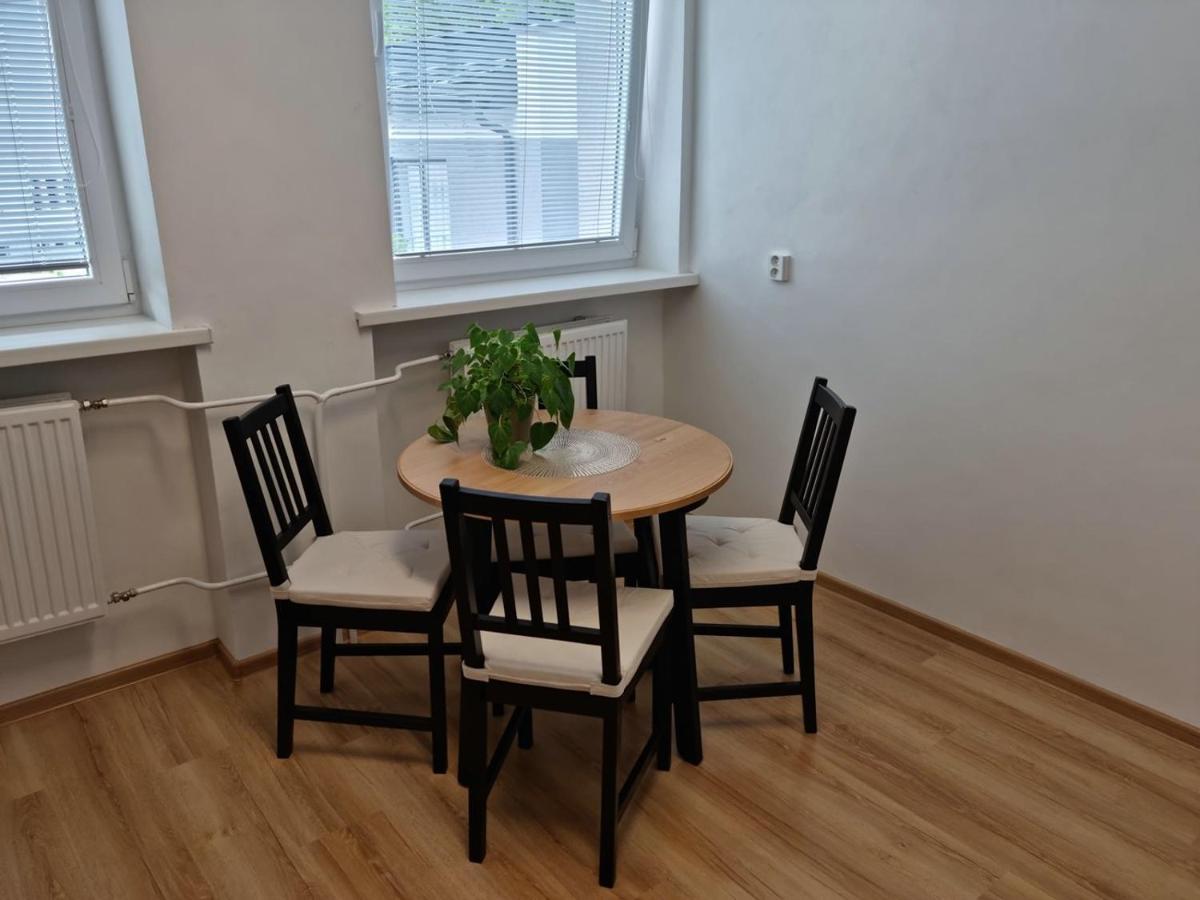Stara Posta Bed & Breakfast Свидник Екстериор снимка